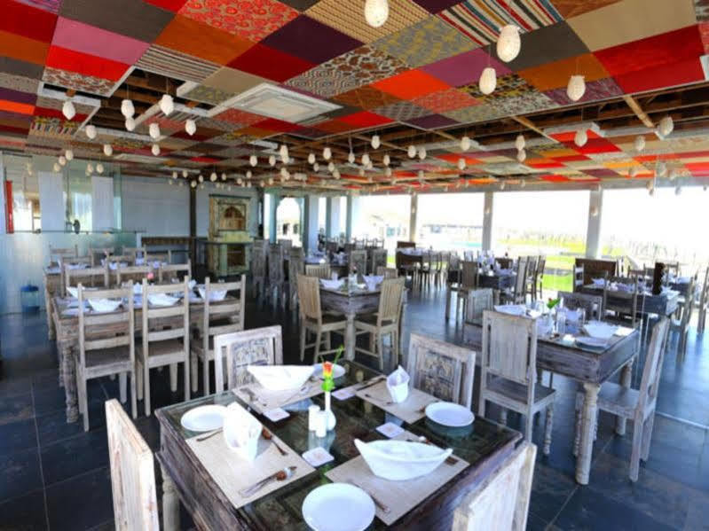 Serena Beach Resort Mandvi  Bagian luar foto